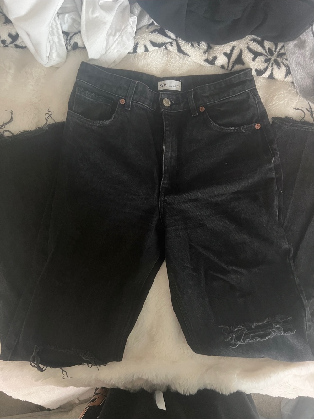 Zara Black Distressed High-Waist Straight Jeans